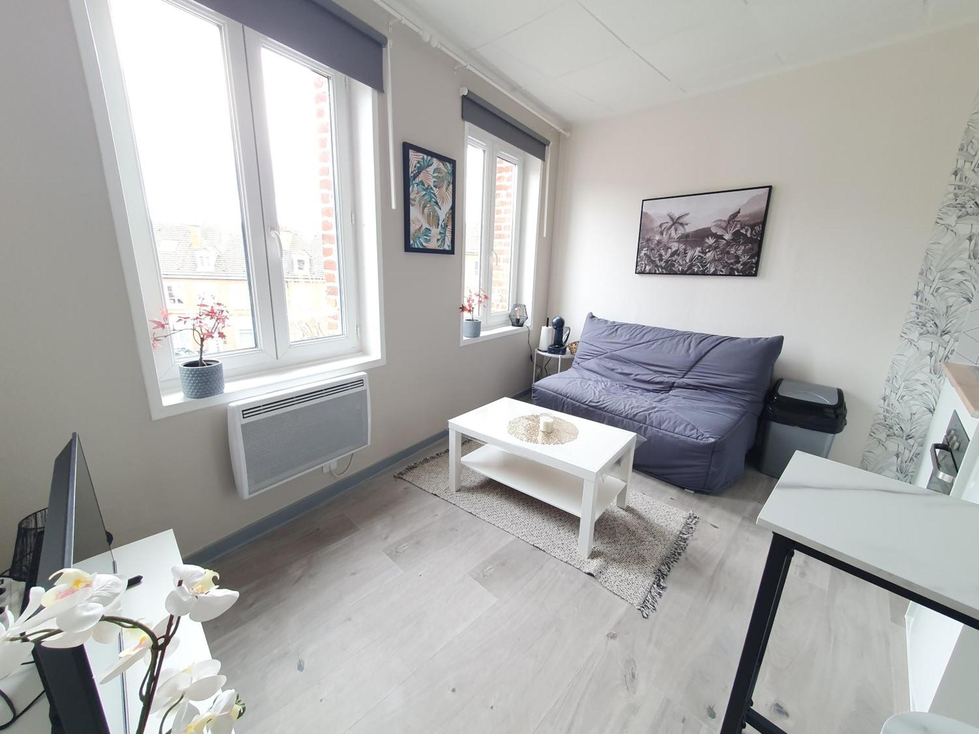 C5 Charmant Petit Deux Pieces Centre Ville Cambrai Bagian luar foto